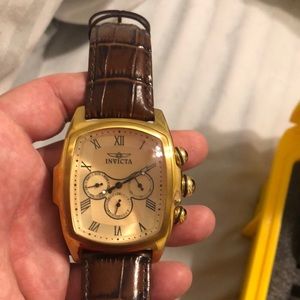 Men’s Invicta Lupah with five leather straps